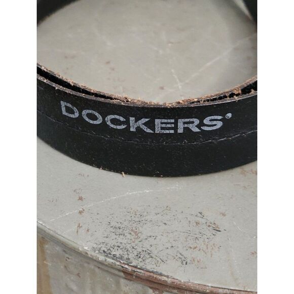 VINTAGE Dockers Brown Full Grain Cowhide Leather Belt - SIZE 38 - MADE in USA - Picture 5 of 7